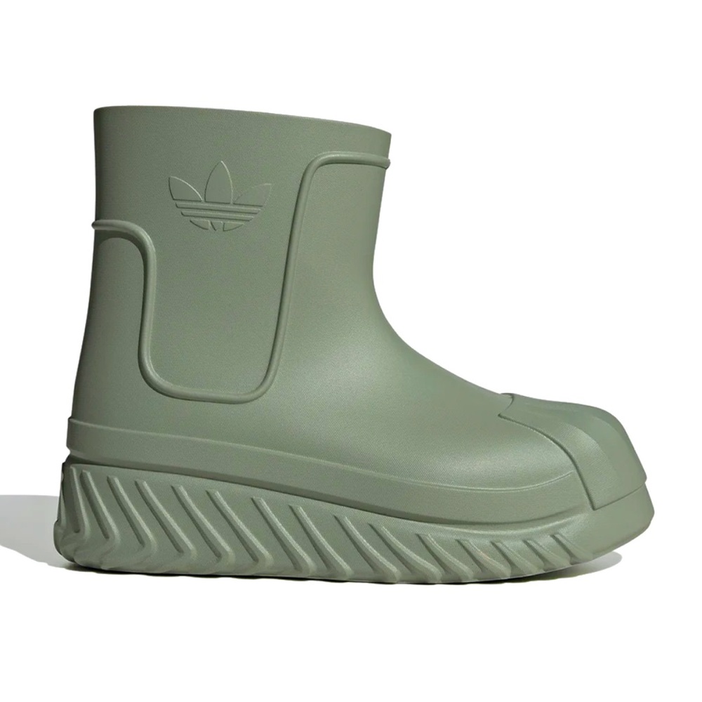 Adifoam Superstar Boot in Silgrn sz 9.5